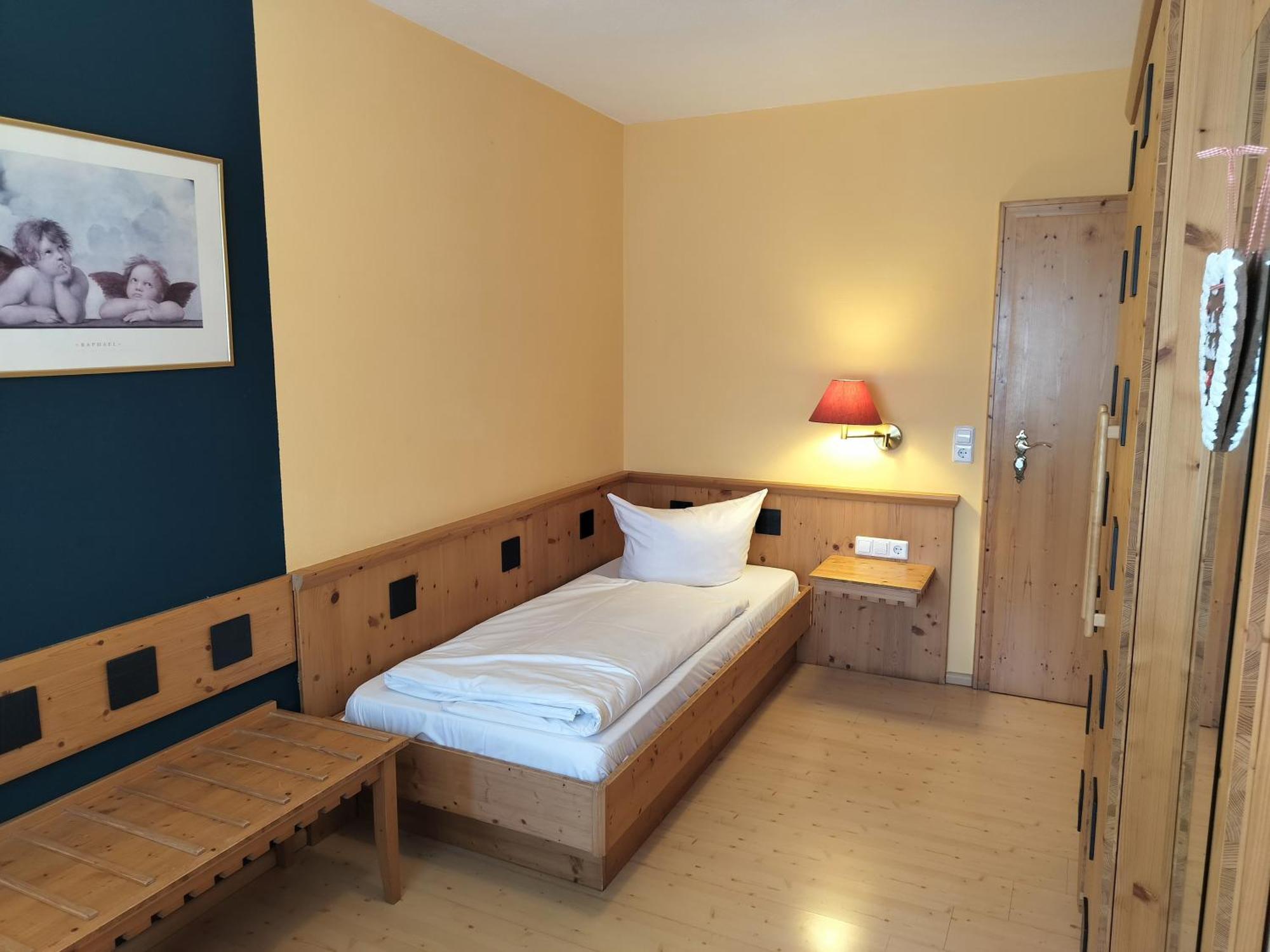 Hotel Hirsch Rothenberg Exterior photo